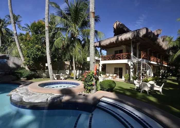 Mike'S Dauin Dive Resort