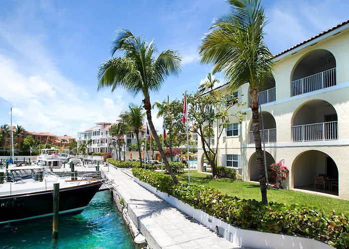 Golf hotel: Paradise Harbour Club & Marina