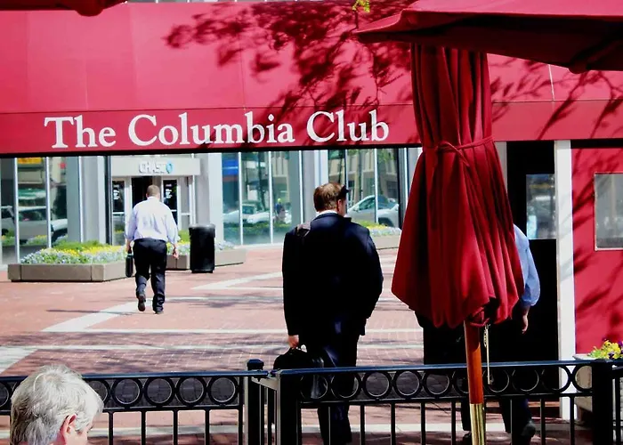 Romantic hotel: Columbia Club