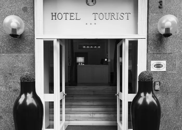 Hôtel bon marché: Hotel Tourist