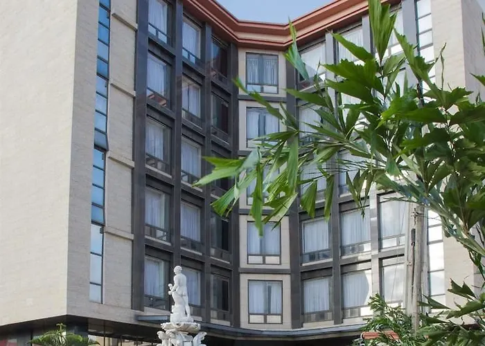Golden Tulip Essential Lagos Airport