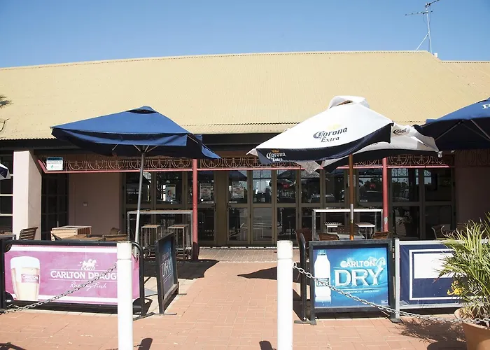 Hostel: Roebuck Bay Hotel