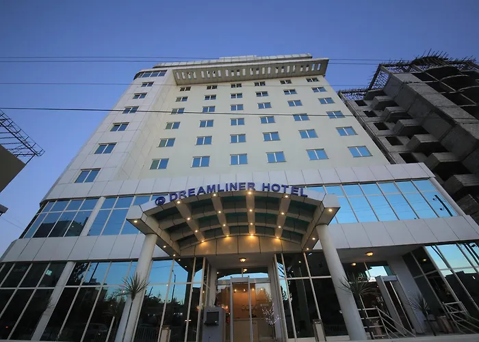 Hotels With Four Stars Dreamliner