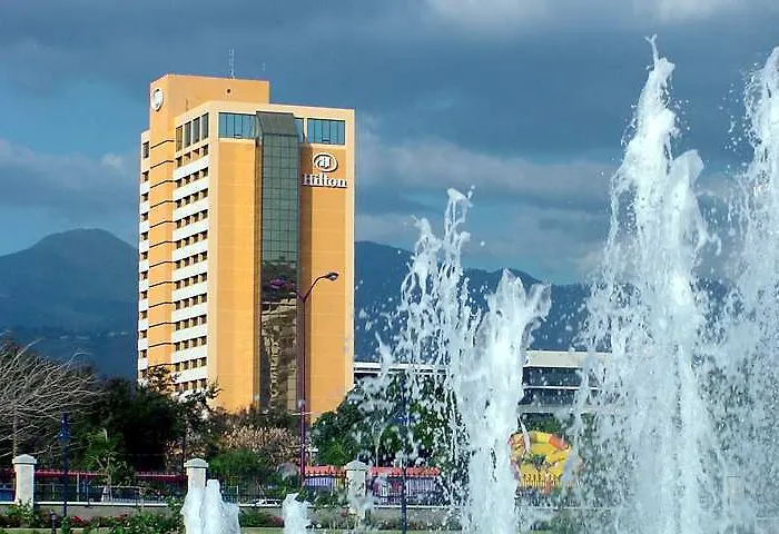 3 star hotel: Wyndham Kingston Jamaica