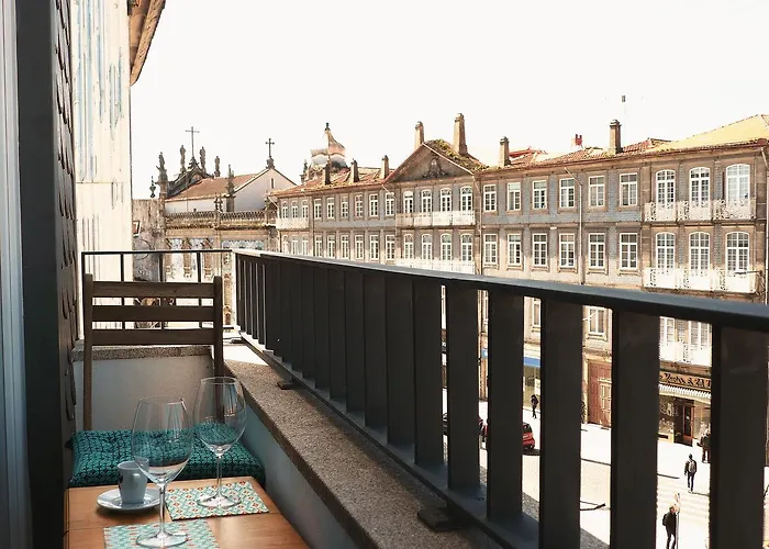 Hôtel pour familles: Carlos Alberto Balcony Apt