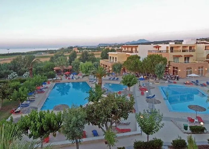 Maravel Sky Hotel & Apartments