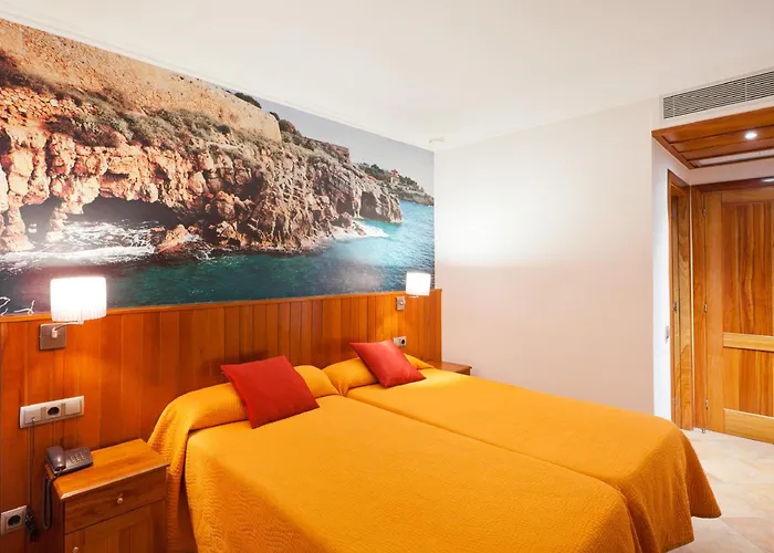 Hôtel: Plaça De La Font