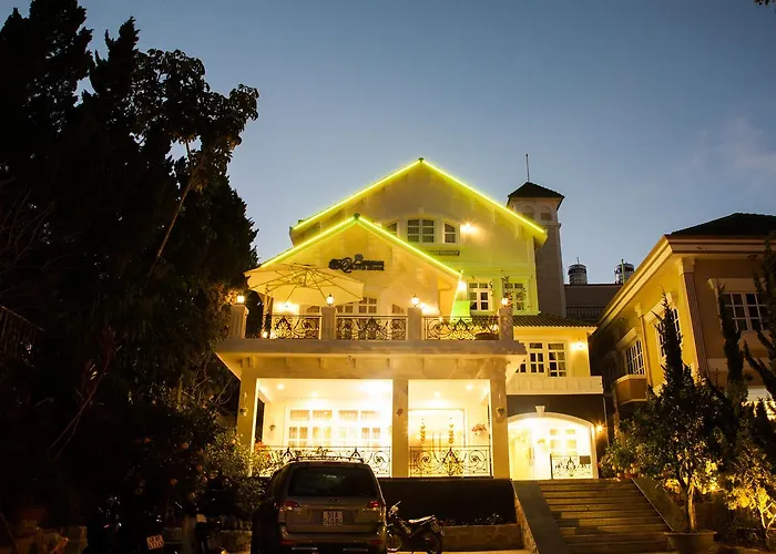 Cheap hotel: Hoa Sen Vang Hotel Dalat