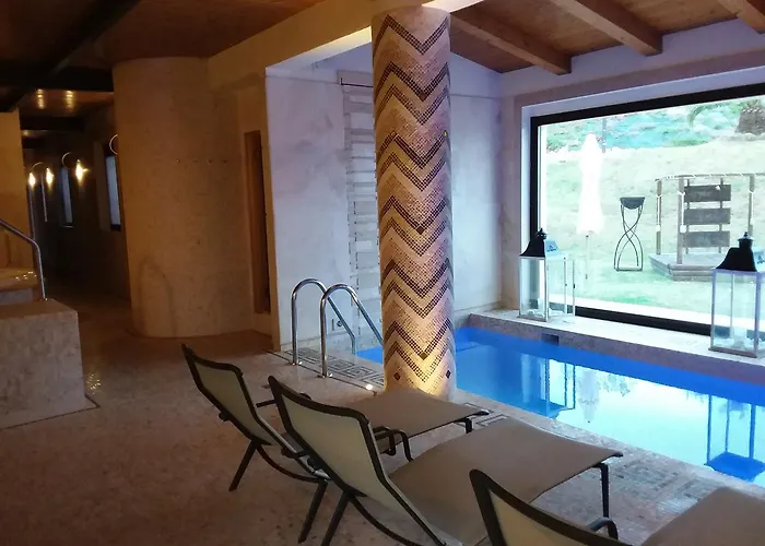 La villa: Mandalay Lodge & Resort Senigallia