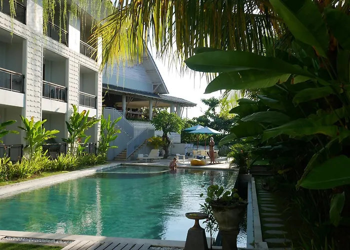 Hotel de 3 estrellas: Padang-Padang Inn
