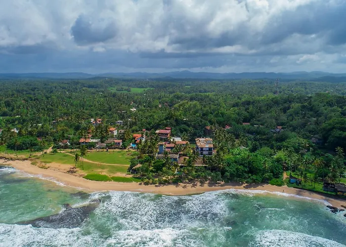 Villa Tissa Beach