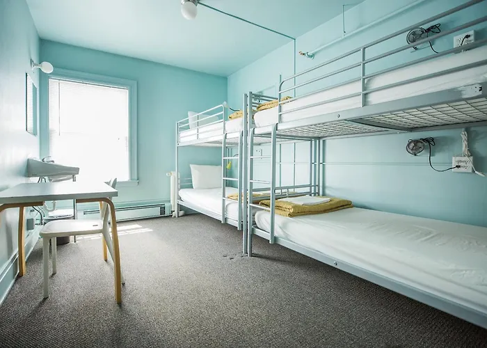 American Hotel Hostel