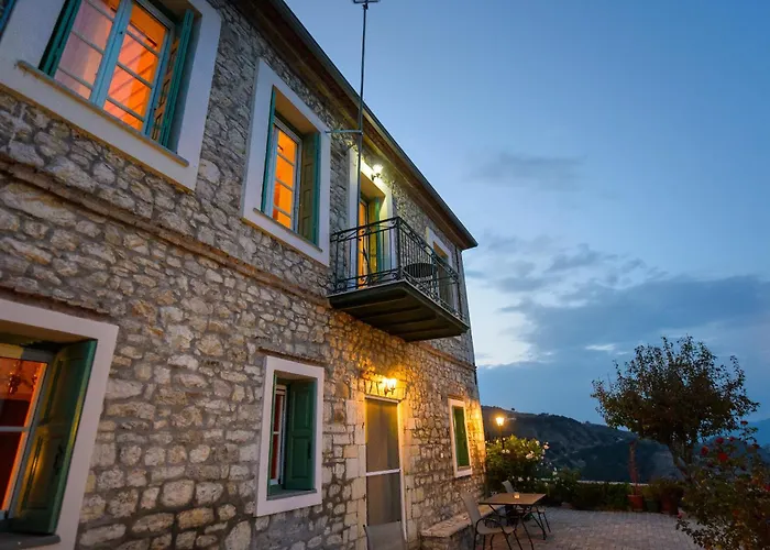 Gerofotis Traditional Guesthouse Est 1892 - Close To Aigio, Akoli, Selianitika