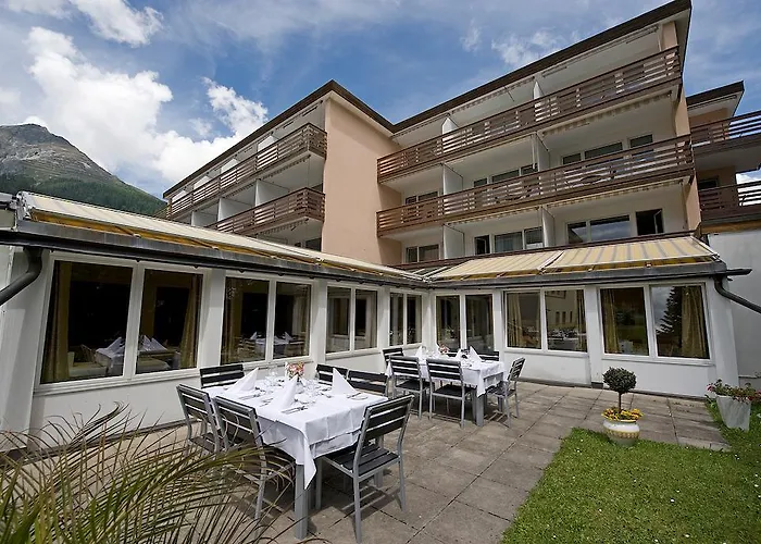 Central hotel: Cresta Sun