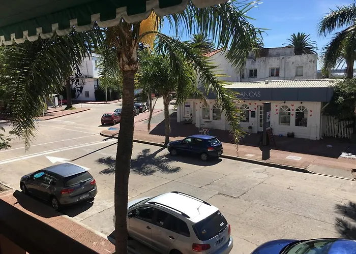 Hotel Azul By Mh