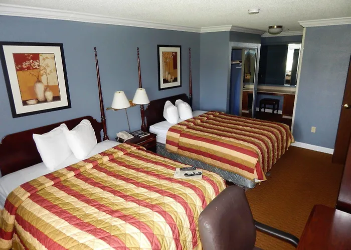 Richmond Suites Hotel