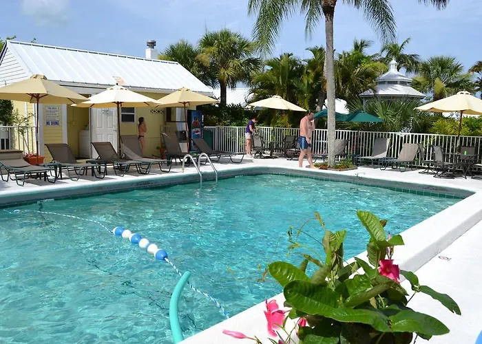 Casino hotel: Lemon Tree Inn