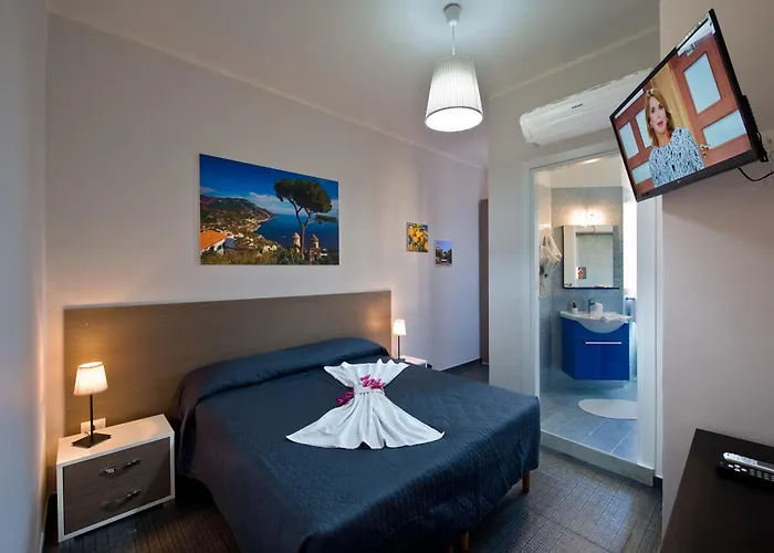 Hotel: B&B Suite 123