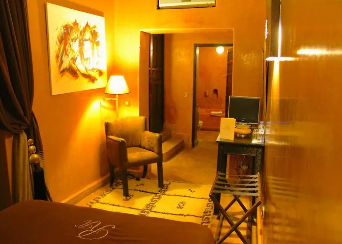 Hôtel de l'aéroport: Riad Hermès