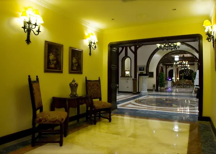 Helnan Auberge Fayoum