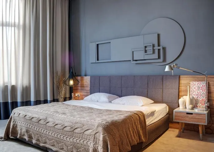 Luxury hotel only: Poet Art Hotel