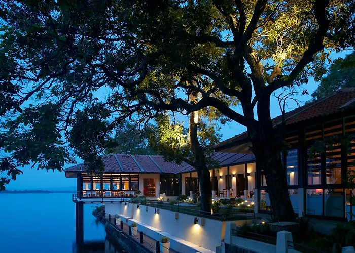 Ekho Lake House - From Colonial Bungalow To Royal Retreat