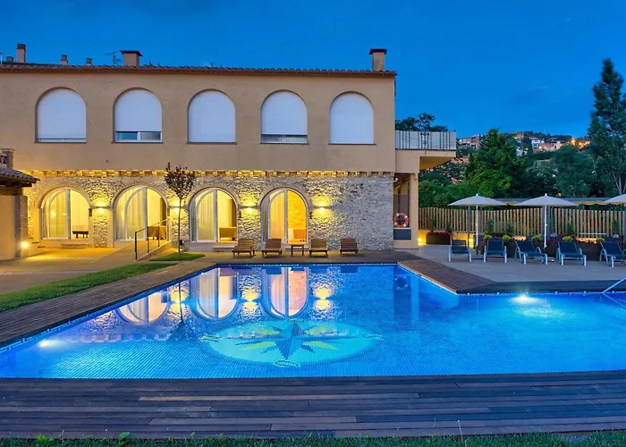 Hôtel central: Hostalet De Begur - Adults Only