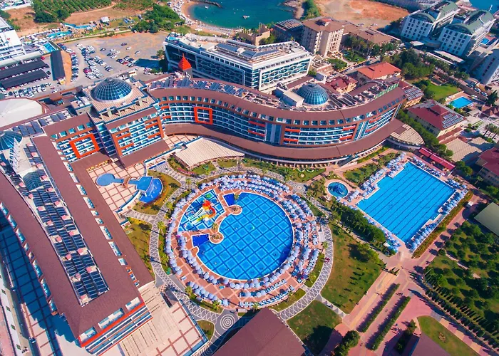 Hotel mit Tennis: Lonicera Resort & Spa Hotel