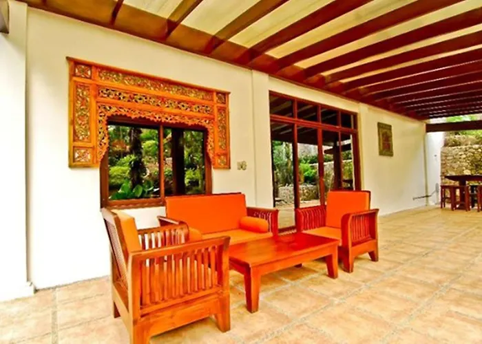 Villa: Cintai Corito'S Garden