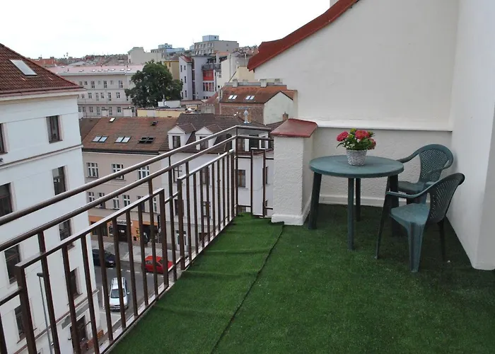 Hotel Mira Inn