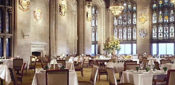 5 star hotel: University Club Of Chicago