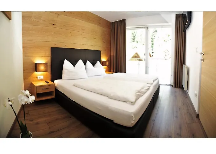 Hotel Jacuzzi: Apparthotel Central