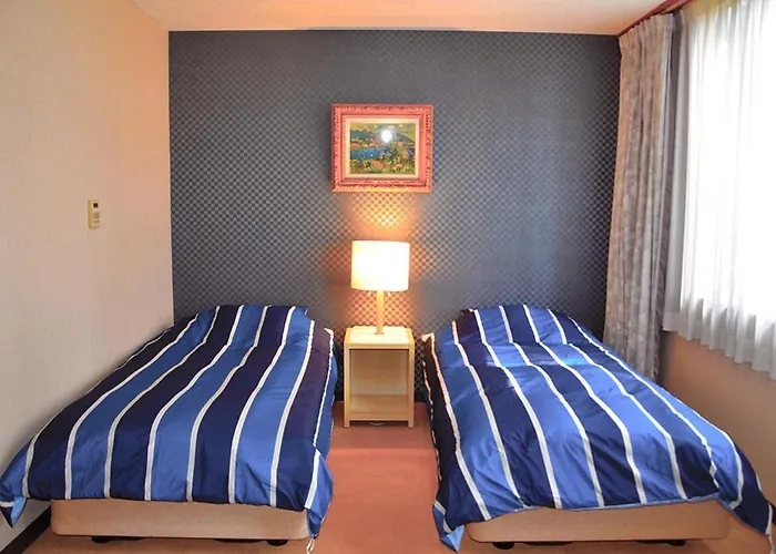 Hotel Bauhinia ホテルバウヒニア