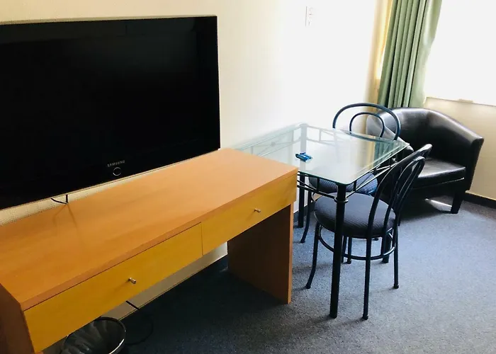 Harbour City Motor Inn