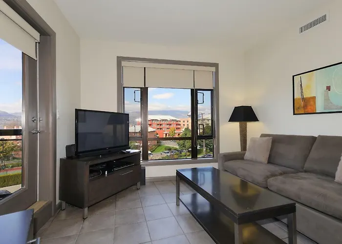 Apartment: Playa Del Sol Resort - Vacation Rentals
