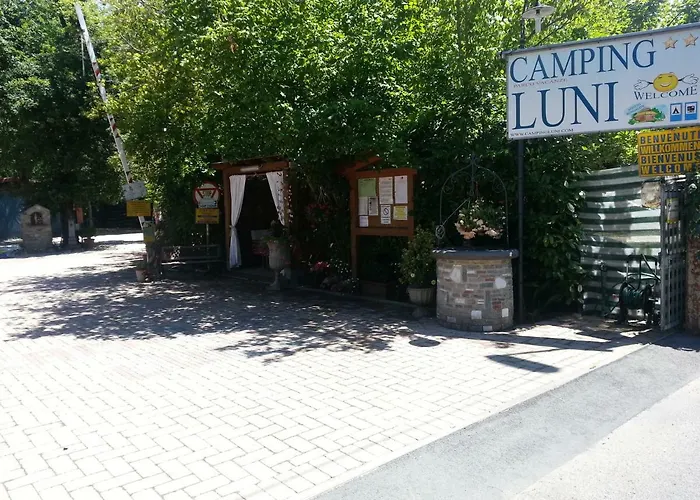  Camping Luni