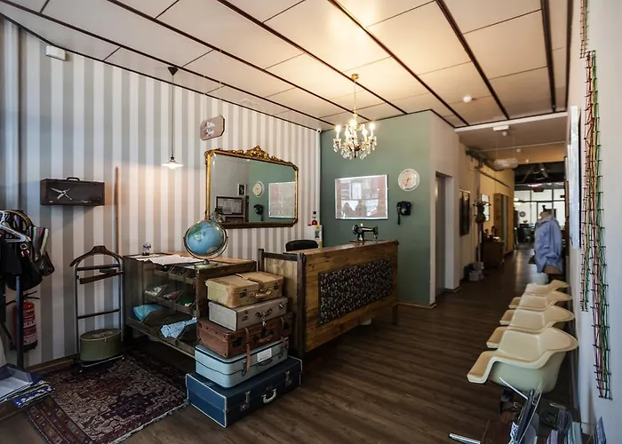 Pars Tailor'S Hostel