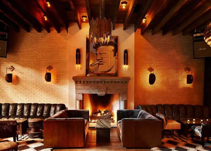 Hotel with view: The Ludlow Hotel