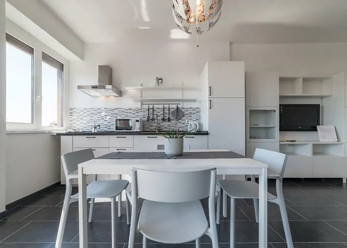 Casa vacanza: Nomentana White Apartments