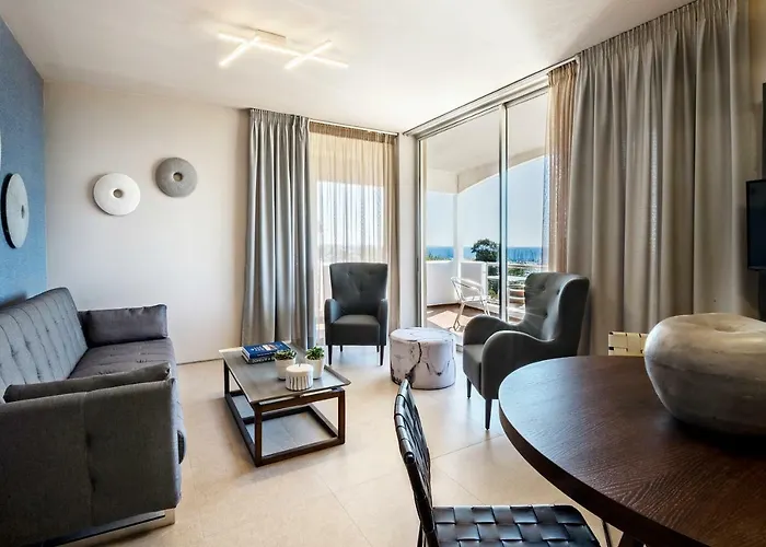Marina Alimos Apartments