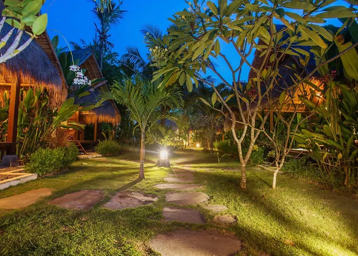 Ts Hut Lembongan