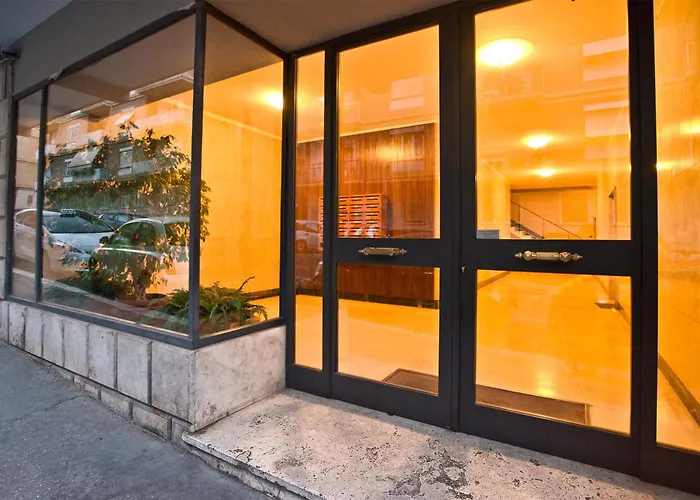 Vatican Rooms Accommodation