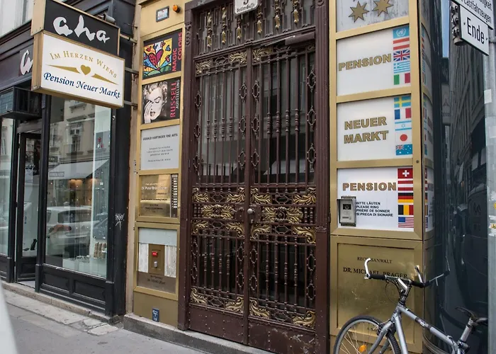 B&B: Pension Neuer Markt