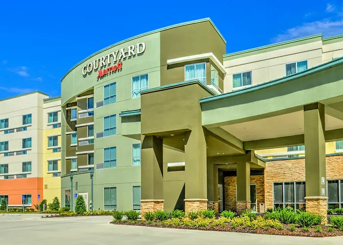 Courtyard Lake Charles