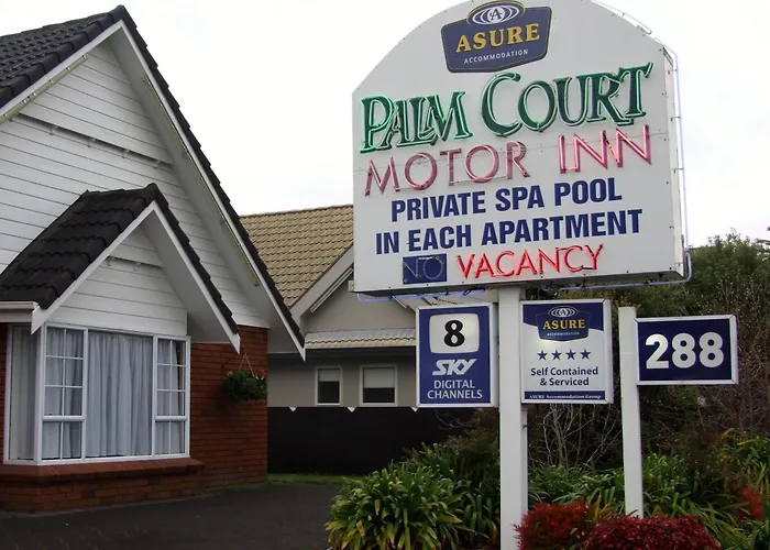Palm Court Motor Inn