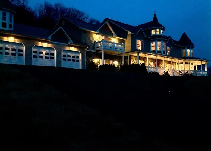 Skyline Vineyard