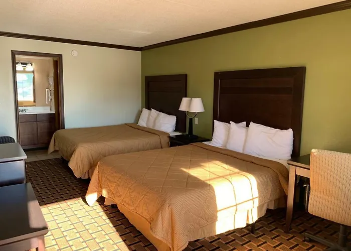 Motel: Budget Inn Toledo/Maumee