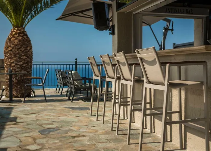 Antonia Hotel