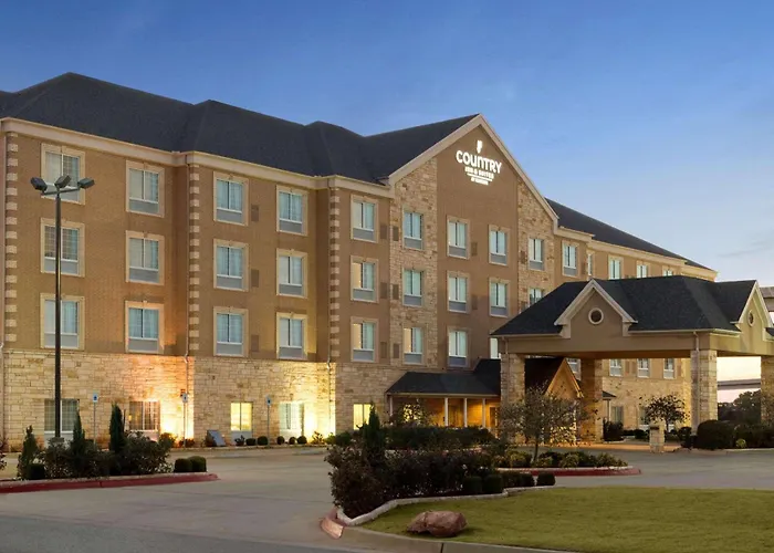 Pet Friendly hotel: Country Inn & Suites By Radisson, Oklahoma City - Quail Springs, Ok
