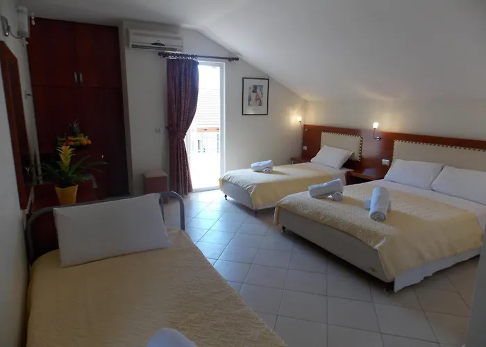 Hotel Veli